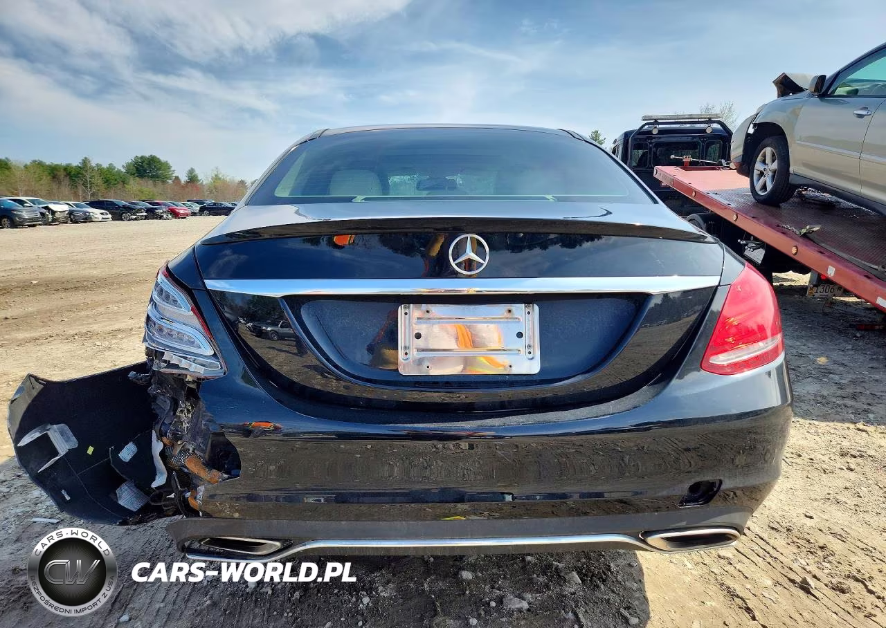 2016 Mercedes-Benz C 300 4Matic VIN:55SWF4KB6GU111046 - 6