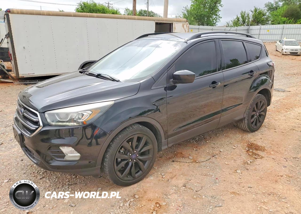 2018 Ford Escape Se