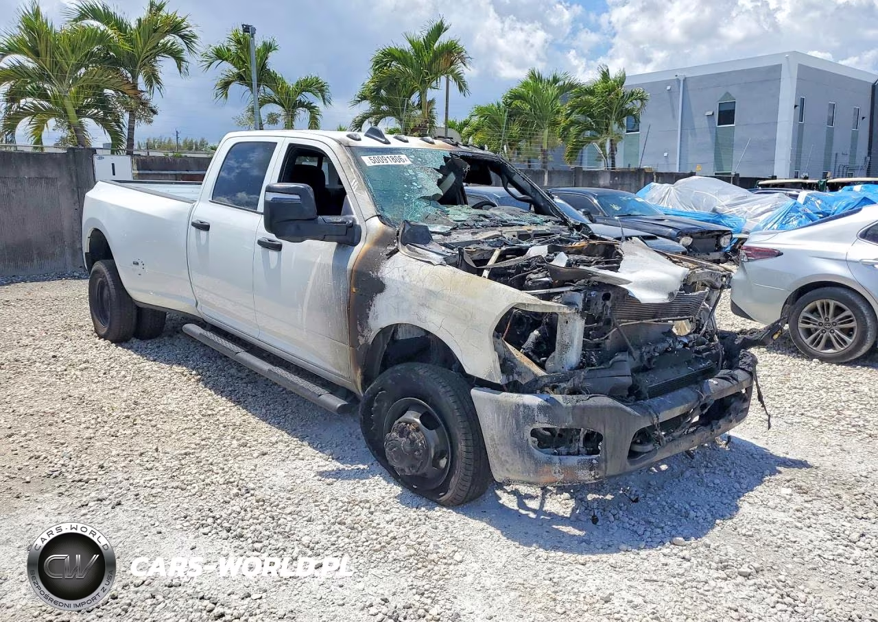 2026 Ram 3500 Tradesman VIN:3C63RRGL3TG251058 - 4