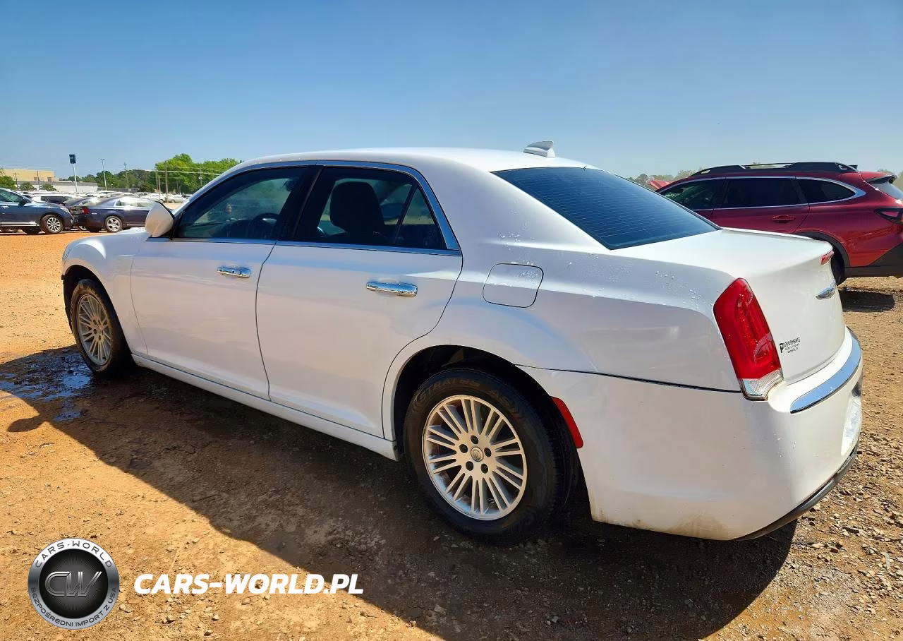2015 Chrysler 300 Limited VIN:2C3CCAAG6FH905308 - 2