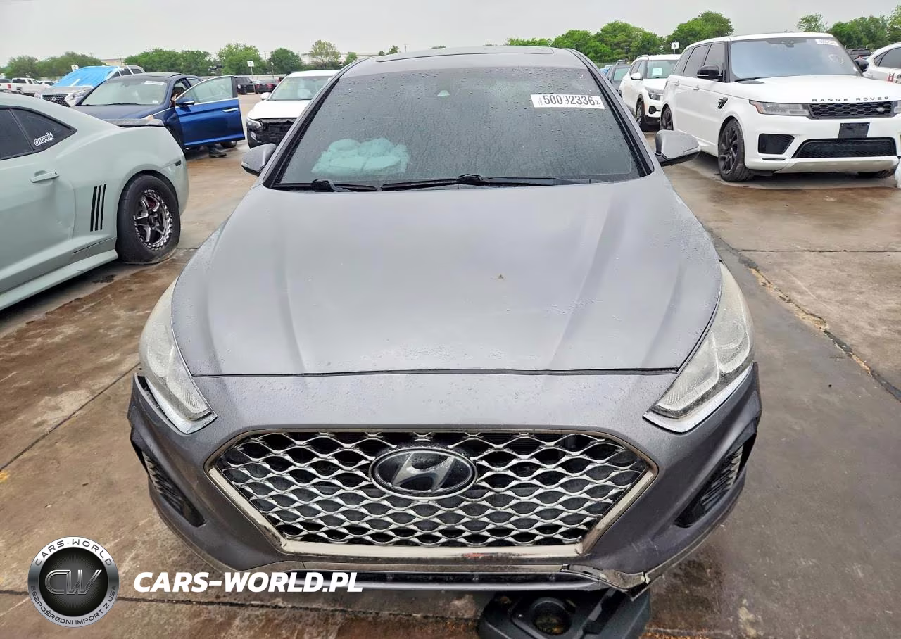 2018 Hyundai Sonata Sport VIN:5NPE34AF3JH709789 - 5