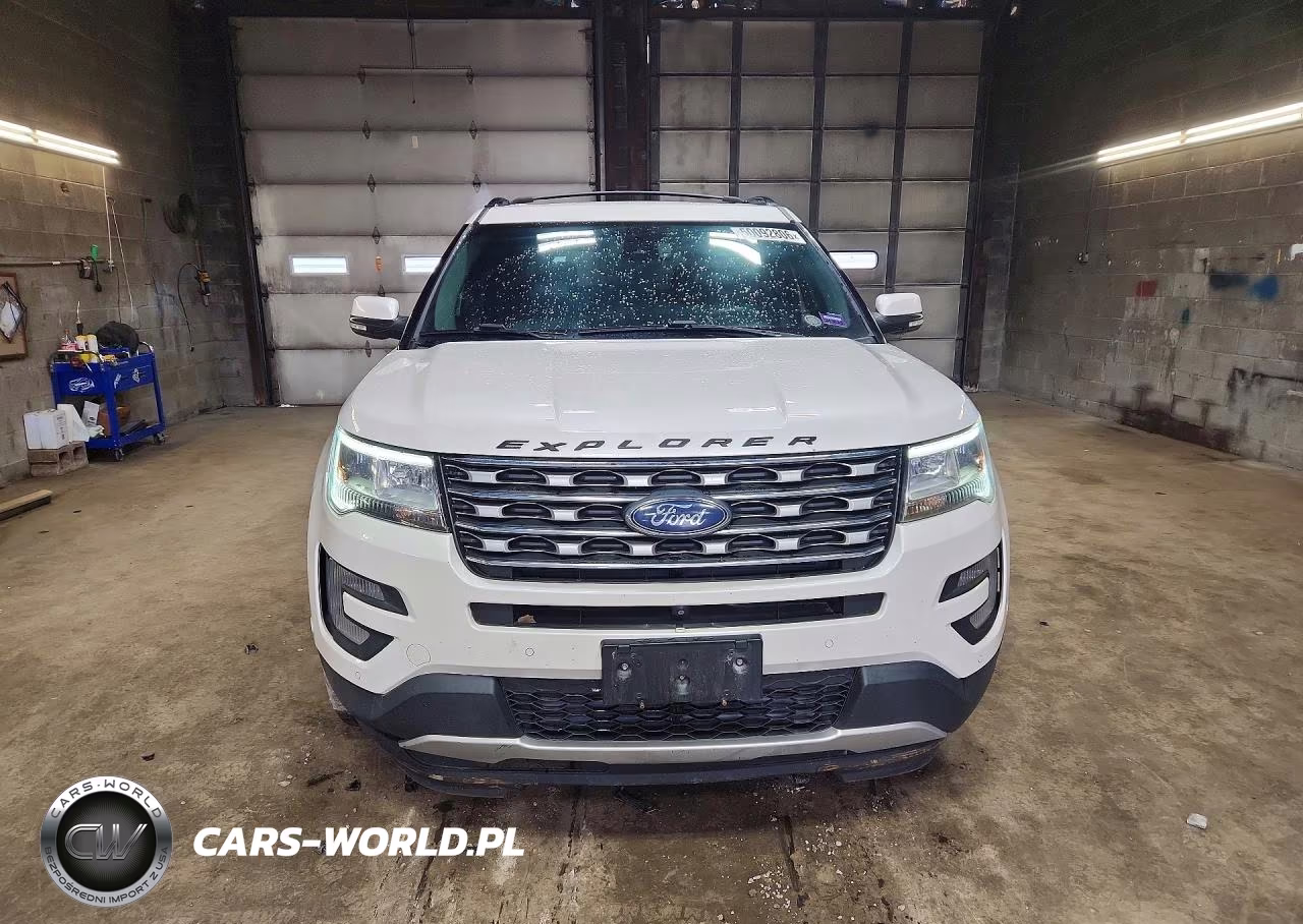 2017 Ford Explorer Limited VIN:1FM5K8F82HGE26542 - 5