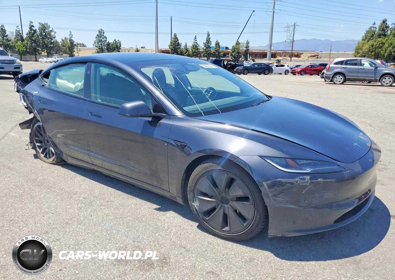 2024 Tesla Model 3 VIN:5YJ3E1EA7RF726961 - 4