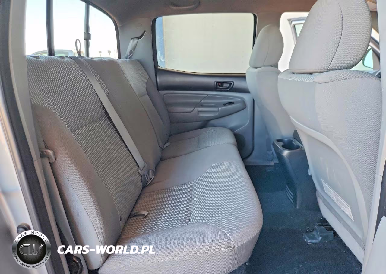 2014 Toyota Tacoma Double Cab VIN:3TMLU4EN4EM155748 - 10