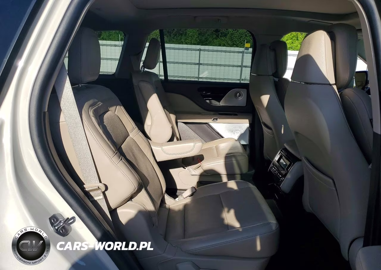 2022 Lincoln Aviator Grand Touring VIN:5LMYJ8XY0NNL02188 - 11
