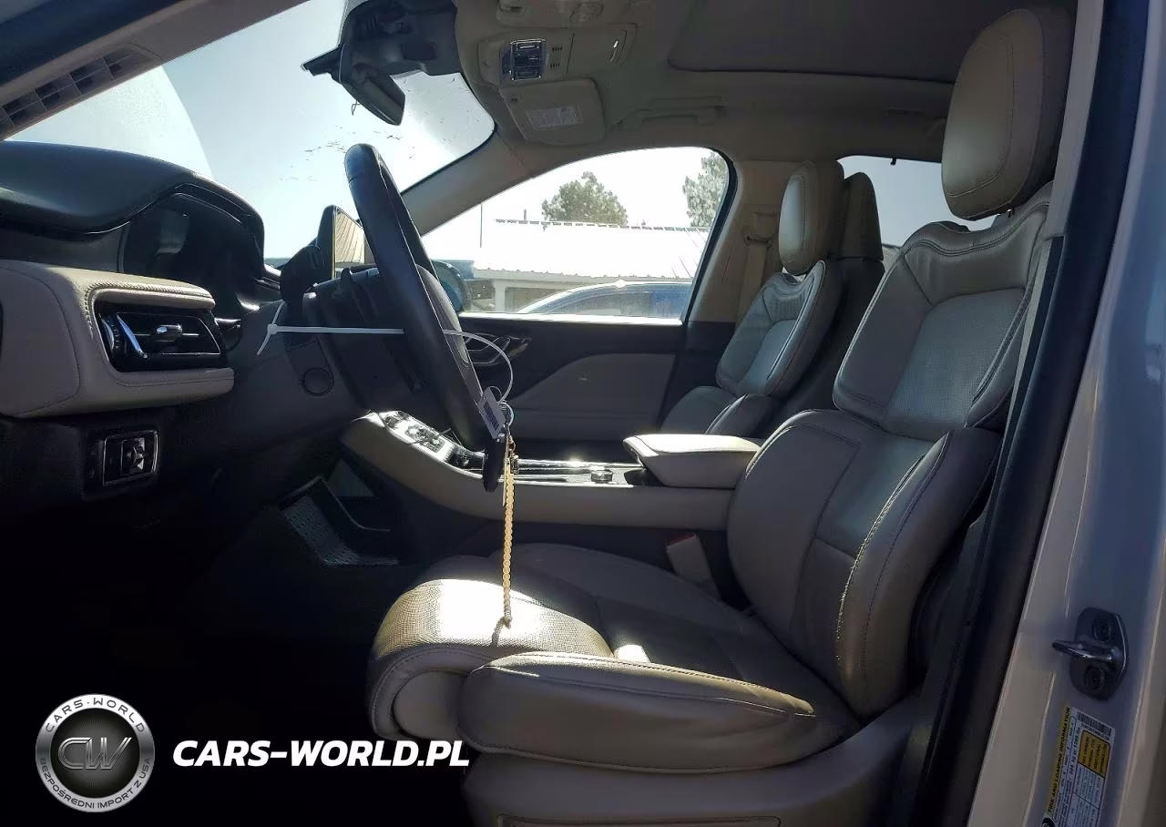 2022 Lincoln Aviator Grand Touring VIN:5LMYJ8XY0NNL02188 - 7