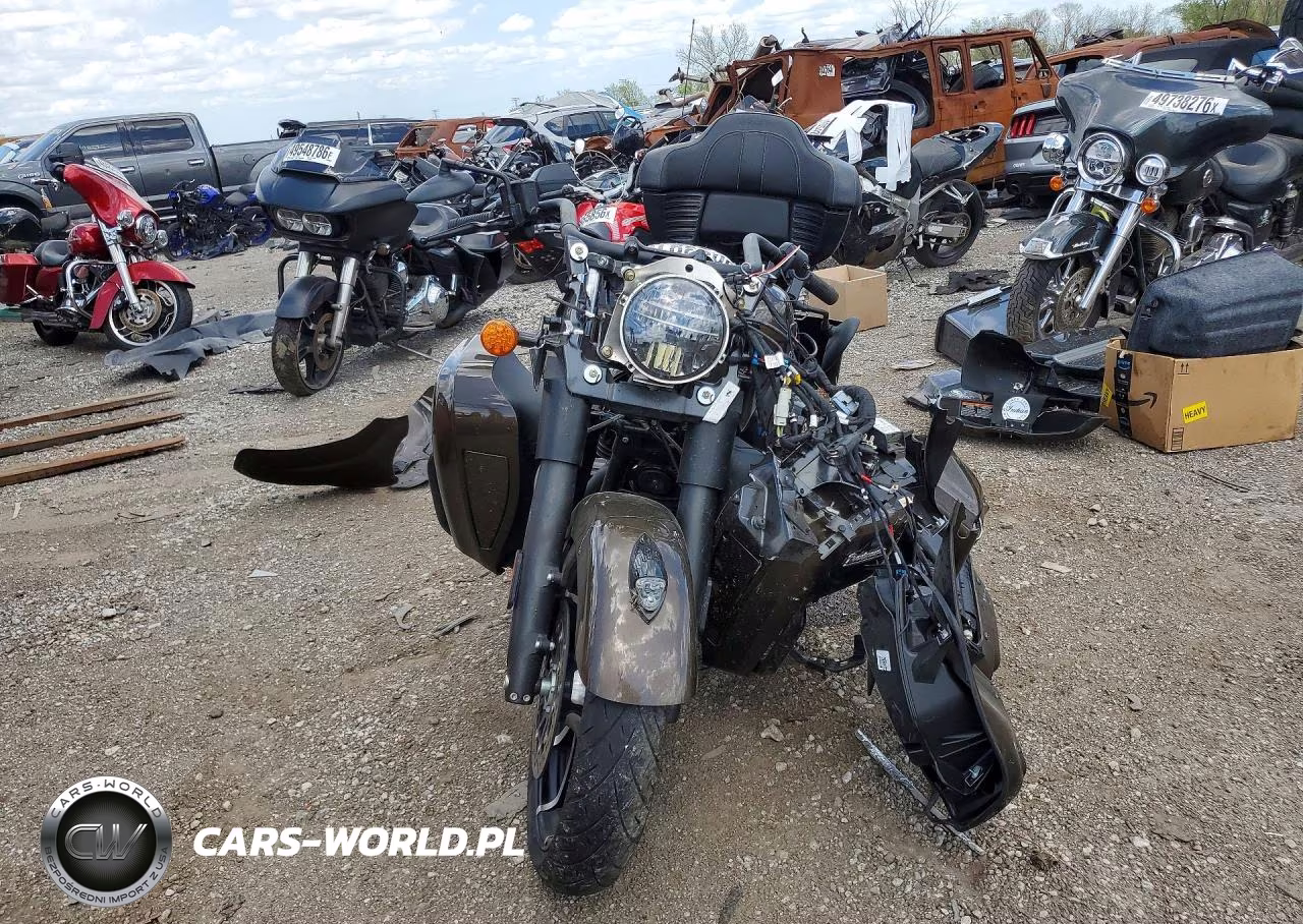 2023 Indian Motorcycle Co. Roadmaster Dark Horse VIN:56KTKDBB1P3416767 - 2