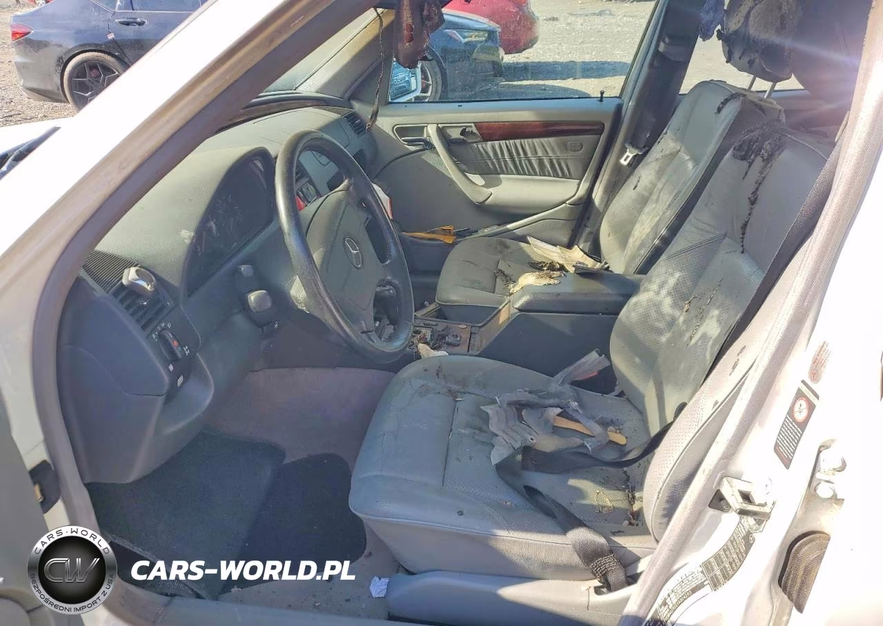 2000 Mercedes-Benz C 280 VIN:WDBHA29G5YA804293 - 7