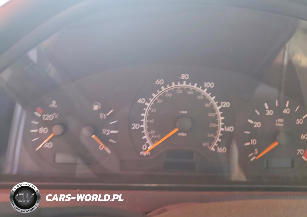 2000 Mercedes-Benz C 280 VIN:WDBHA29G5YA804293 - 9