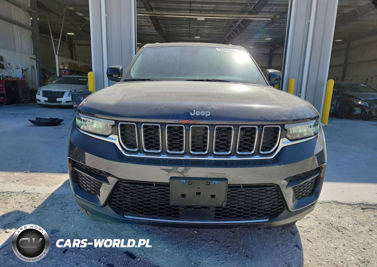 2025 Jeep Grand Cherokee Laredo VIN:1C4RJHAG1SC327541 - 5