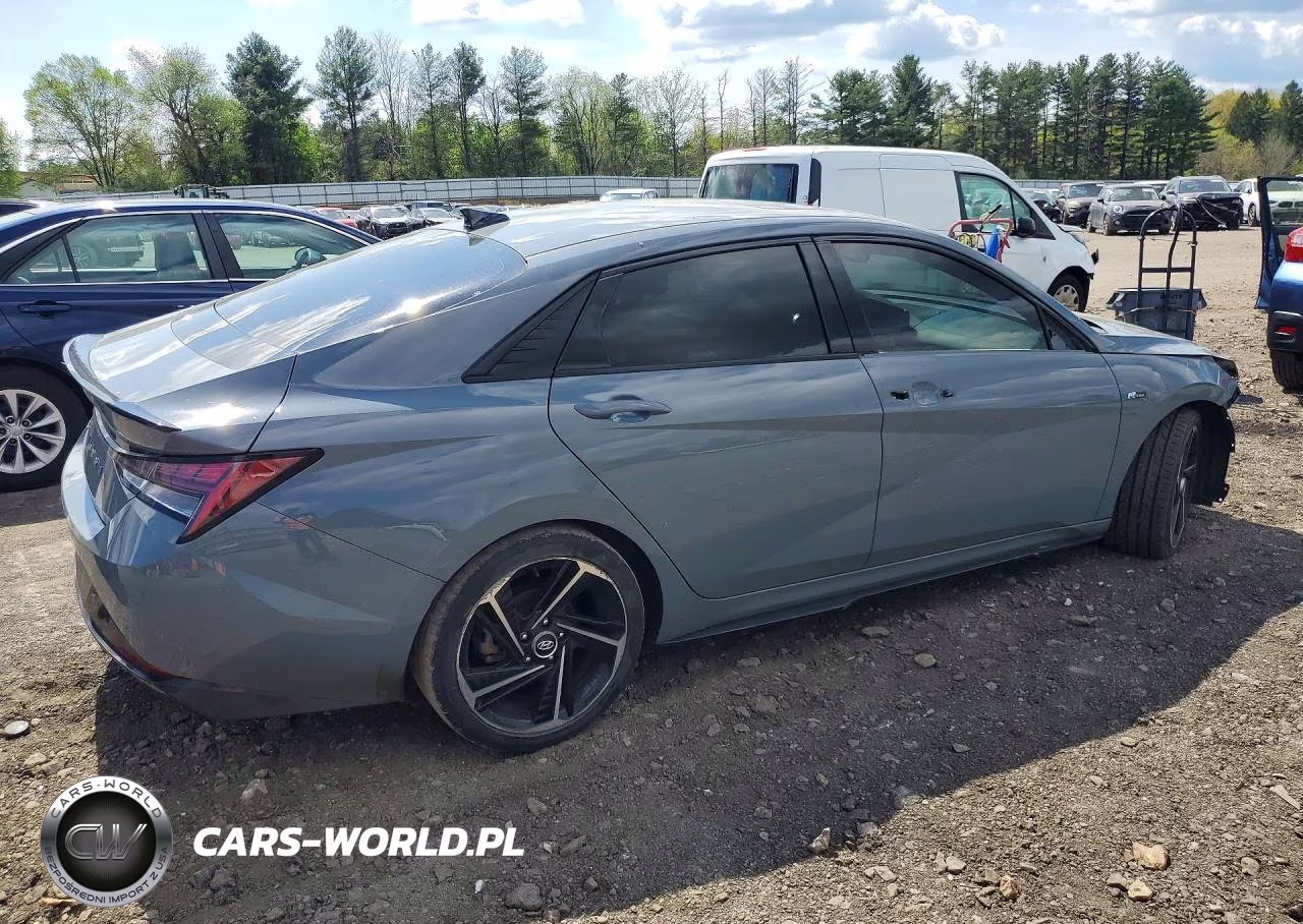 2022 Hyundai Elantra N Line VIN:KMHLR4AF9NU243749 - 3