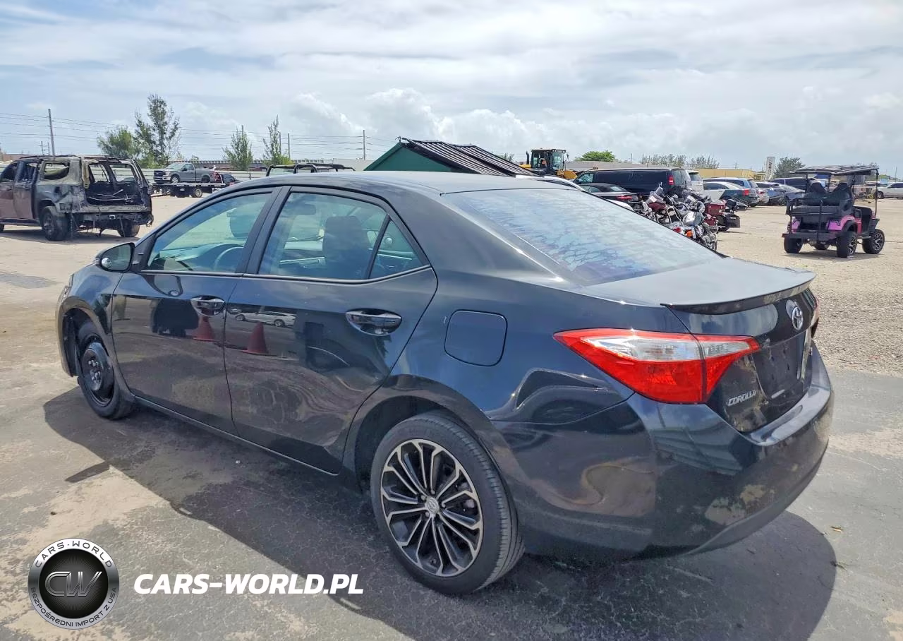 2015 Toyota Corolla S Plus VIN:2T1BURHE2FC407821 - 2