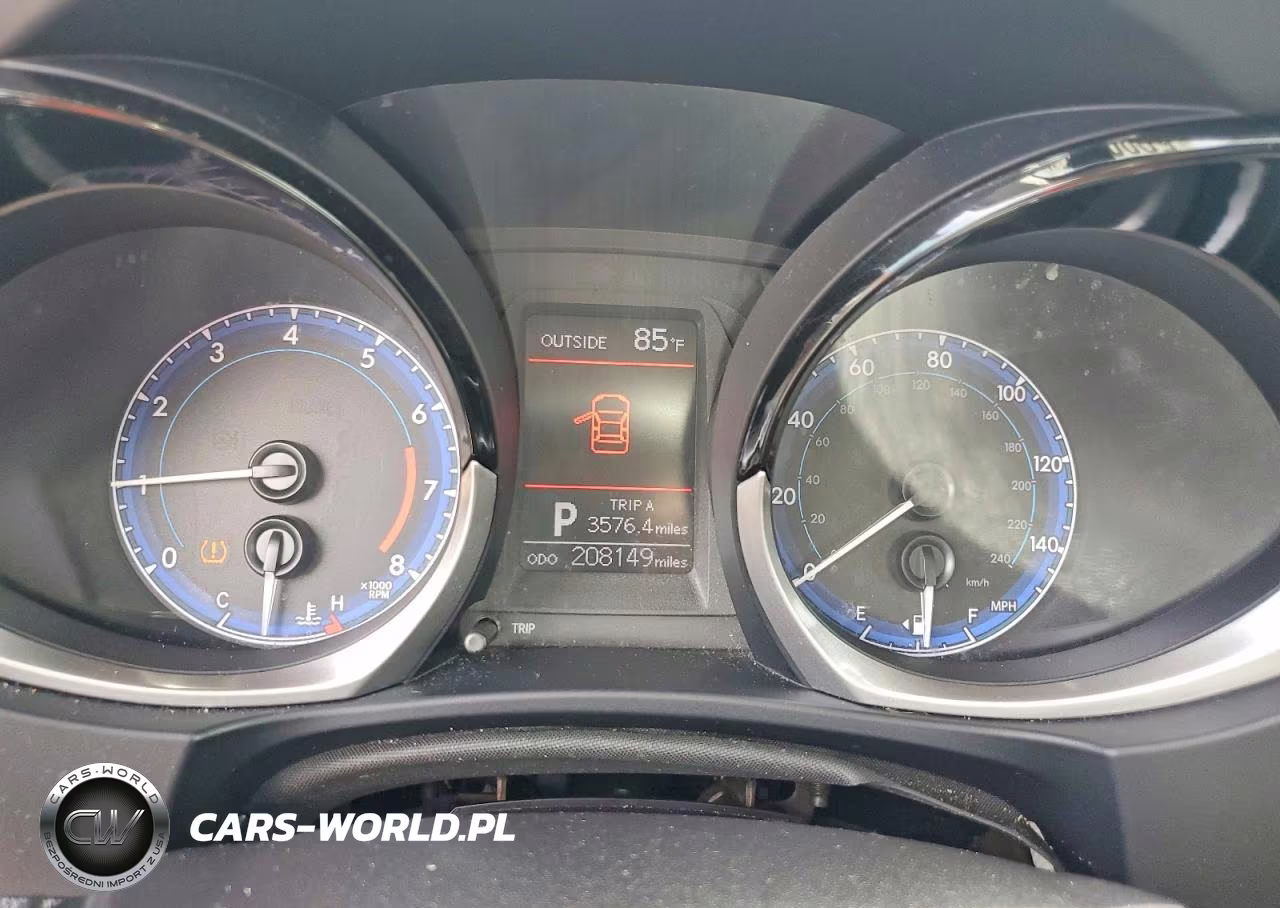 2015 Toyota Corolla S Plus VIN:2T1BURHE2FC407821 - 9
