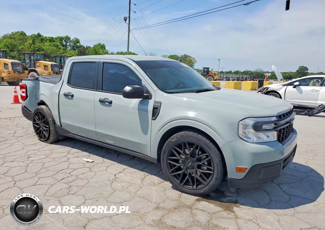 2024 Ford Maverick Xlt VIN:3FTTW8H32RRB47653 - 4