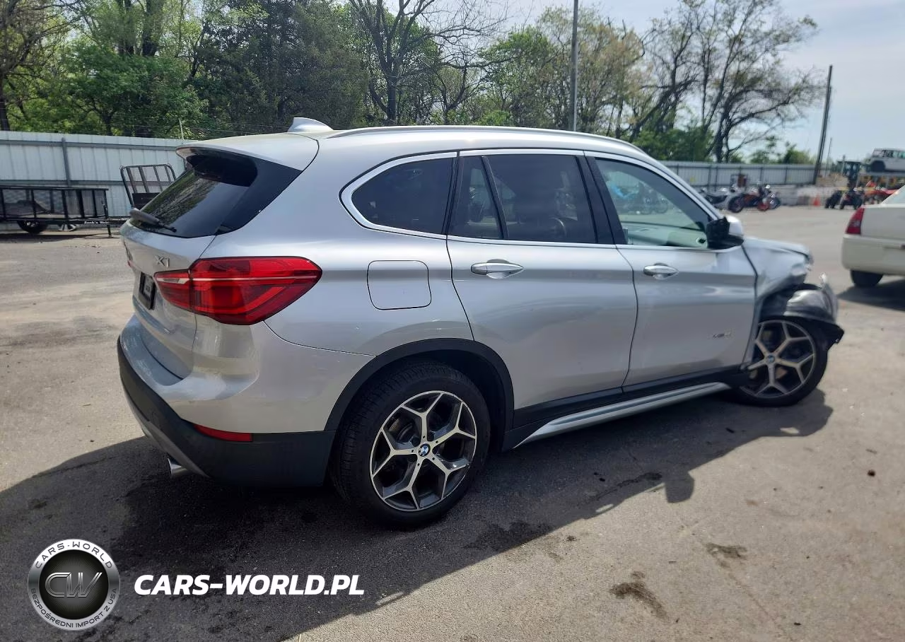 2016 BMW X1 xDrive28I VIN:WBXHT3C39GP887460 - 3