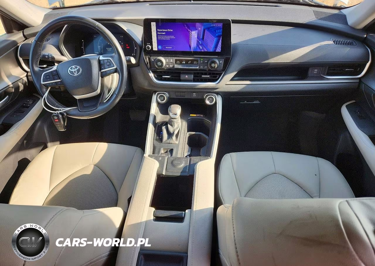 2024 Toyota Grand Highlander Xle VIN:5TDAAAA5XRS002883 - 8