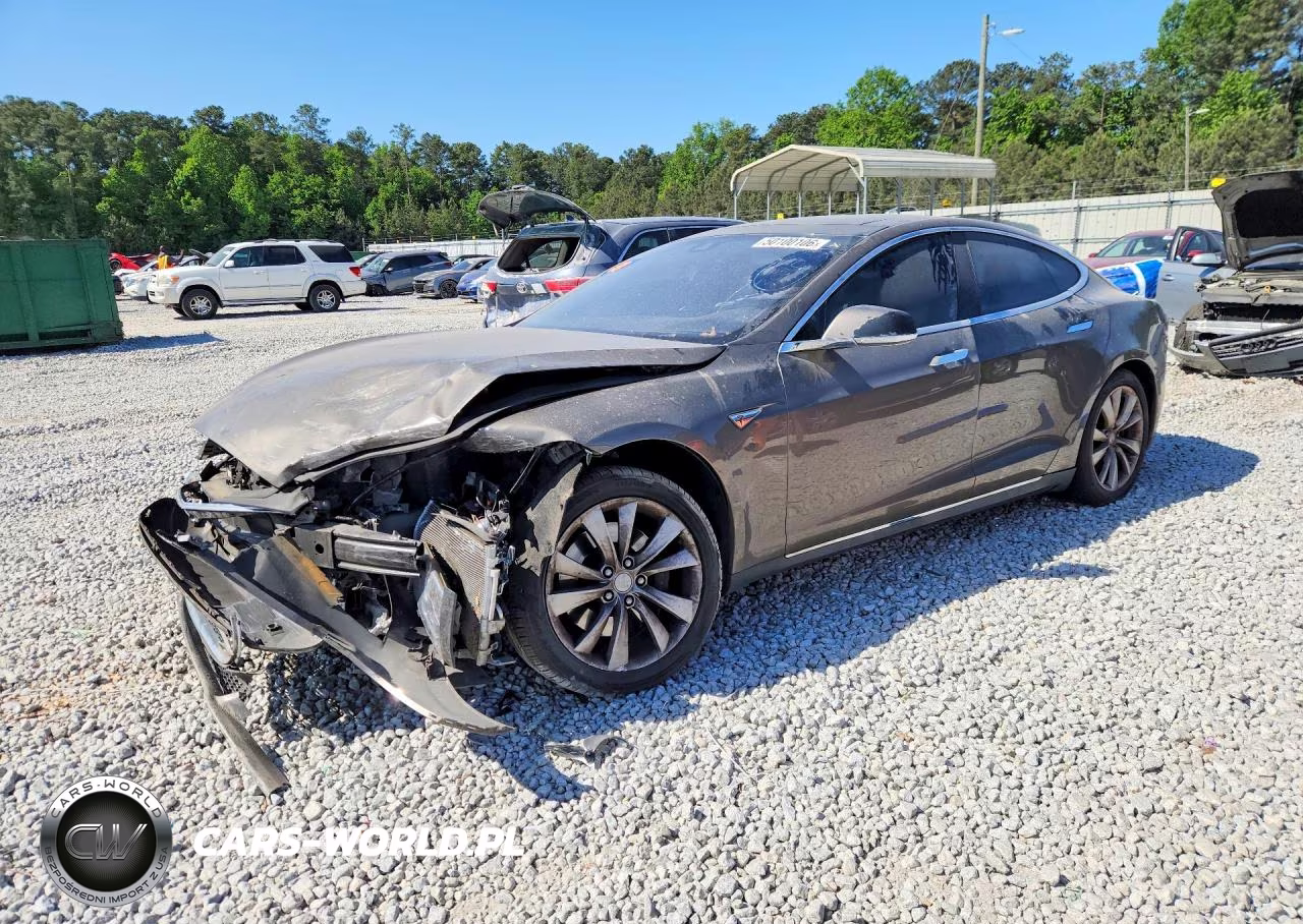 2015 Tesla Model S 85