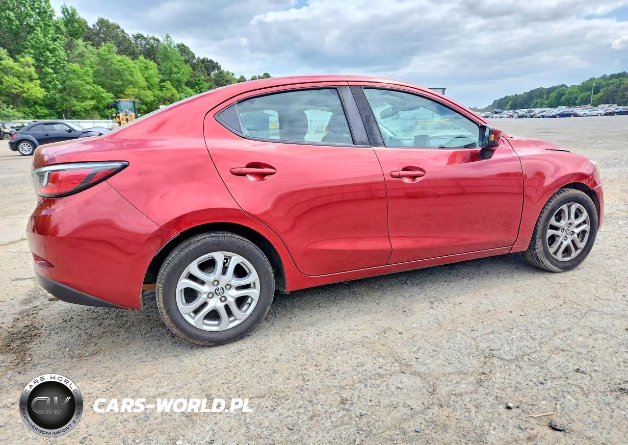 2018 Toyota Yaris Ia Base VIN:3MYDLBYV5JY322095 - 3