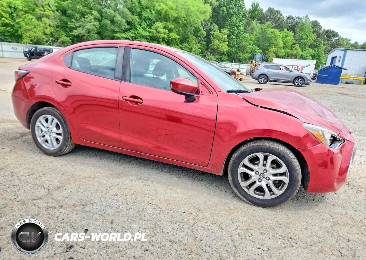 2018 Toyota Yaris Ia Base VIN:3MYDLBYV5JY322095 - 4