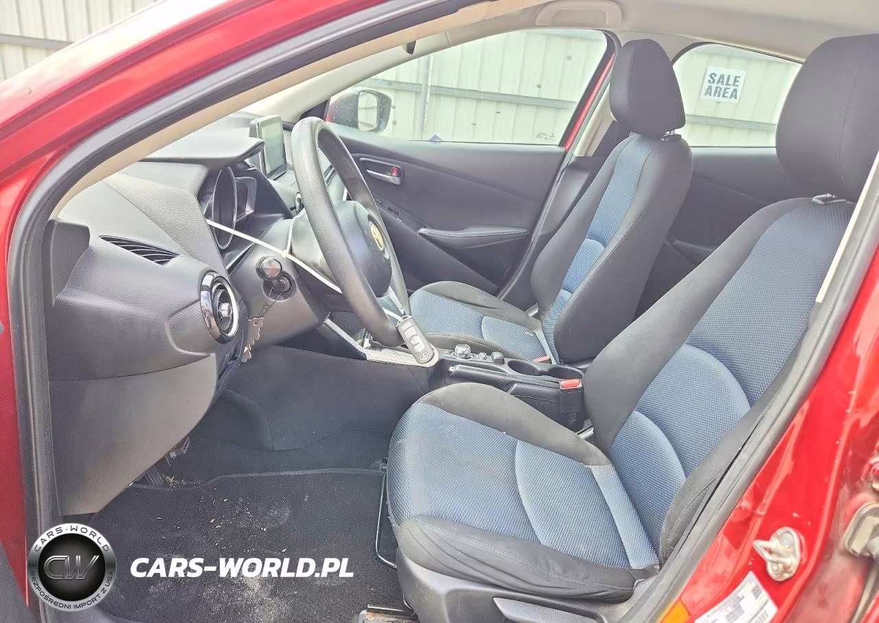 2018 Toyota Yaris Ia Base VIN:3MYDLBYV5JY322095 - 7