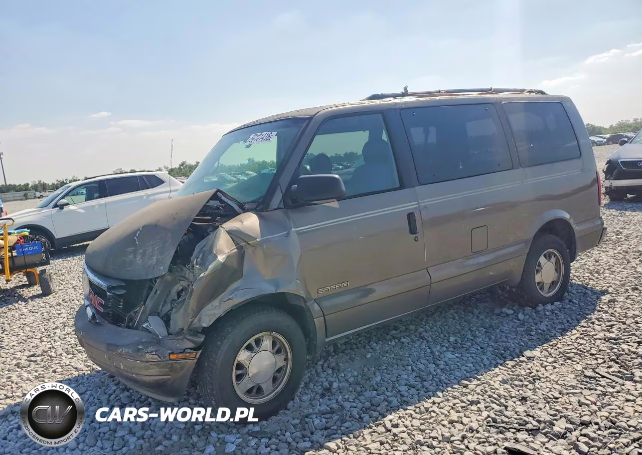 2000 GMC Safari Xt