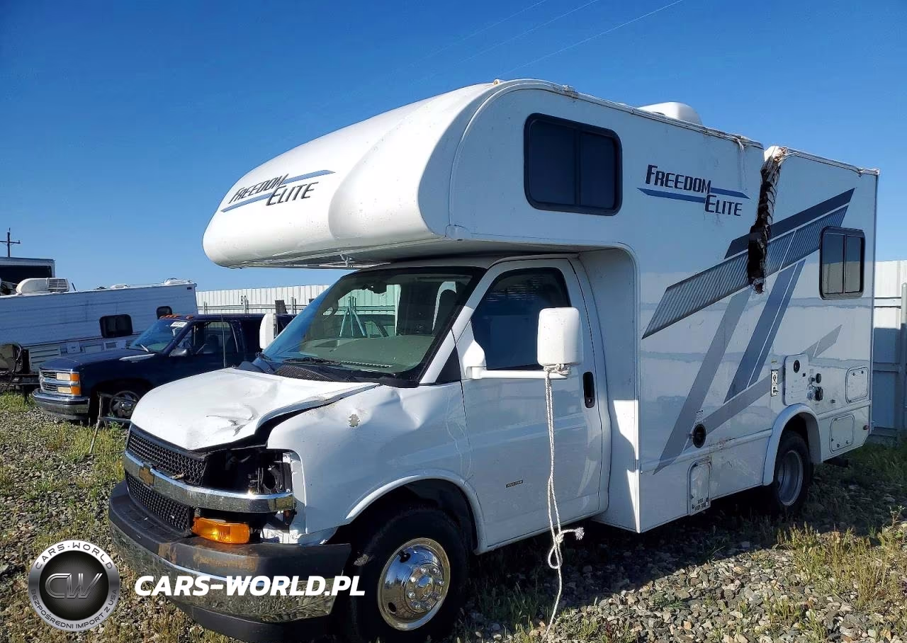 2025 Chevrolet Express G3500 VIN:1HA3GRC70SN009885 - 2
