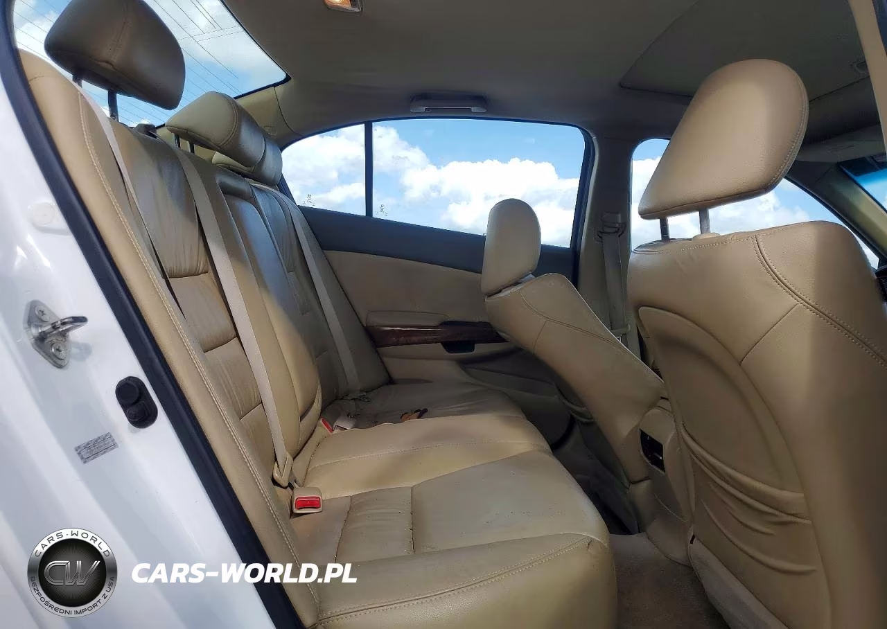 2010 Honda Accord Exl VIN:1HGCP2F88AA104721 - 10