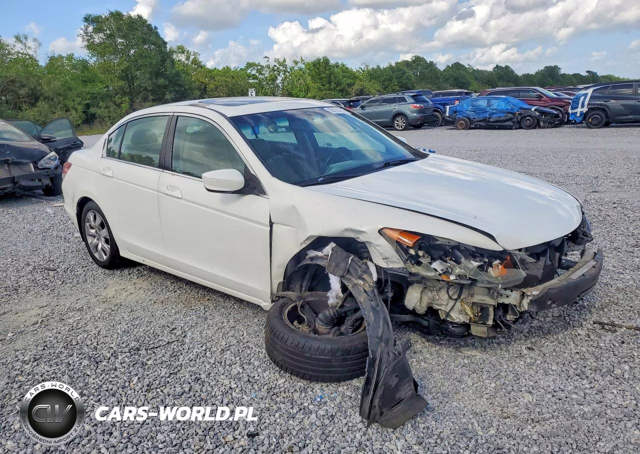 2010 Honda Accord Exl VIN:1HGCP2F88AA104721 - 4