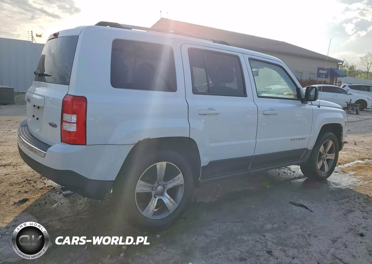 2017 Jeep Patriot Latitude VIN:1C4NJRFB6HD195073 - 3