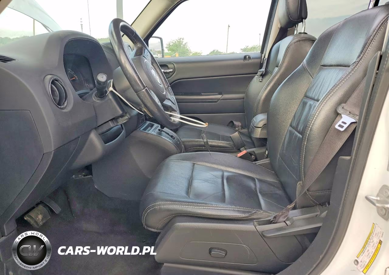2017 Jeep Patriot Latitude VIN:1C4NJRFB6HD195073 - 7