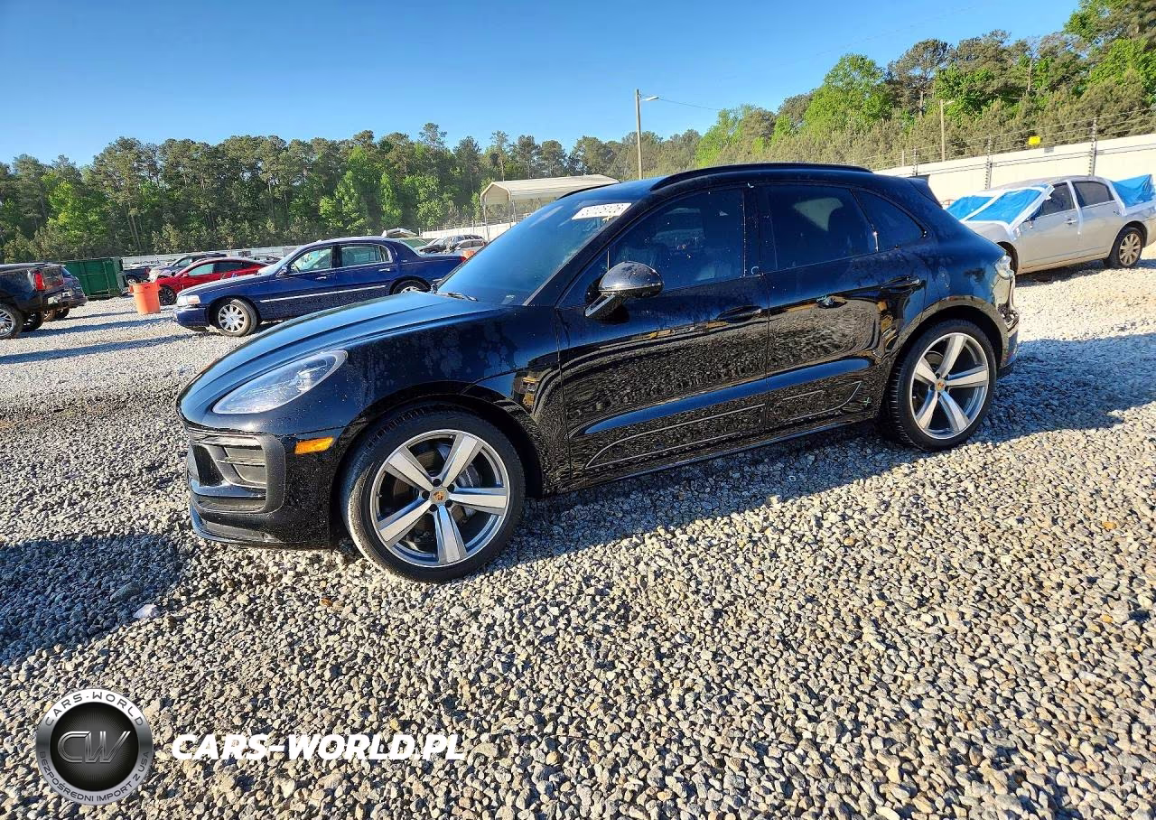 2022 Porsche Macan