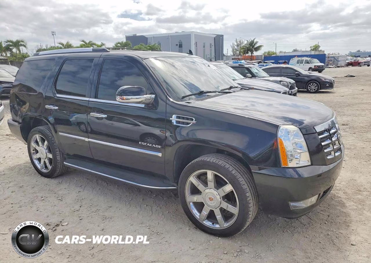 2012 Cadillac Escalade Luxury VIN:1GYS4BEF5CR122952 - 4
