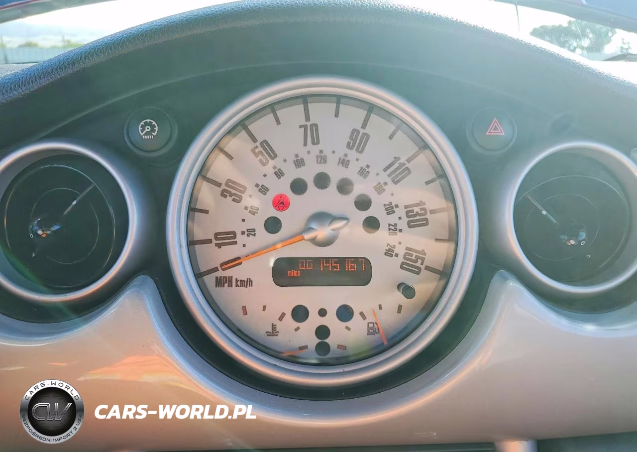 2004 Mini Cooper VIN:WMWRC33484TC49889 - 9