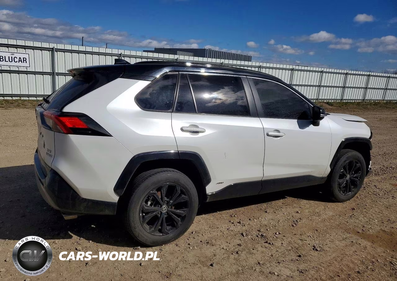 2023 Toyota Rav4 Xse VIN:4T3E6RFVXPU125444 - 3