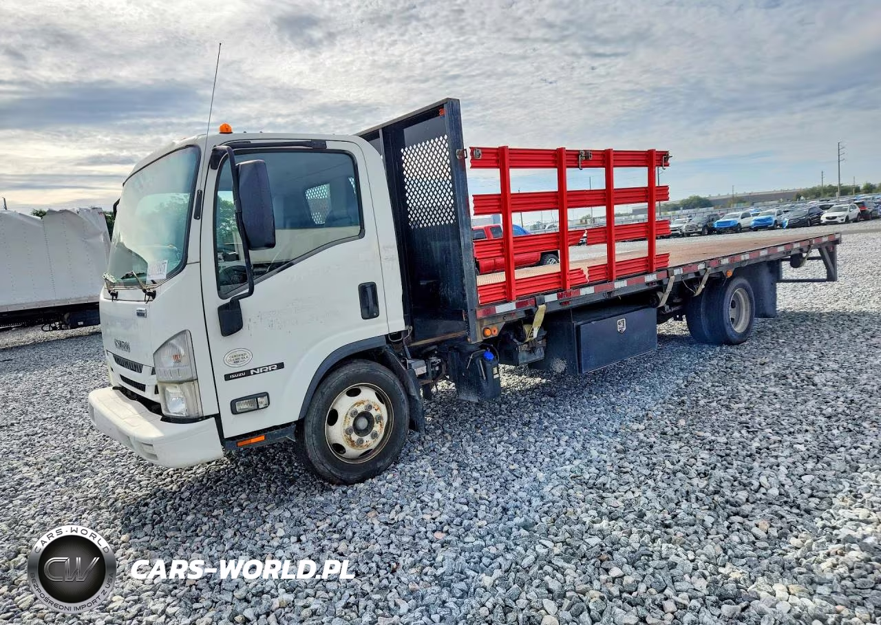 2016 Isuzu Nrr