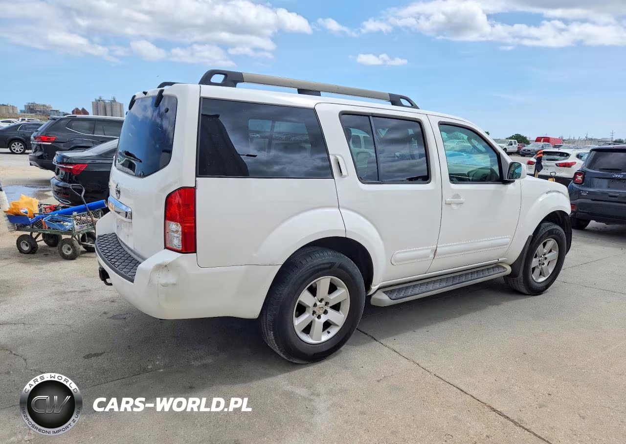 2011 Nissan Pathfinder S VIN:5N1AR1NN2BC617269 - 3