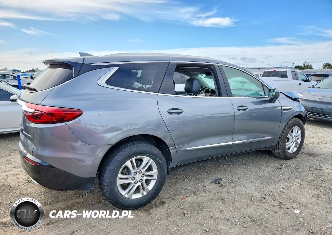 2018 Buick Enclave Essence VIN:5GAERBKW6JJ171941 - 3