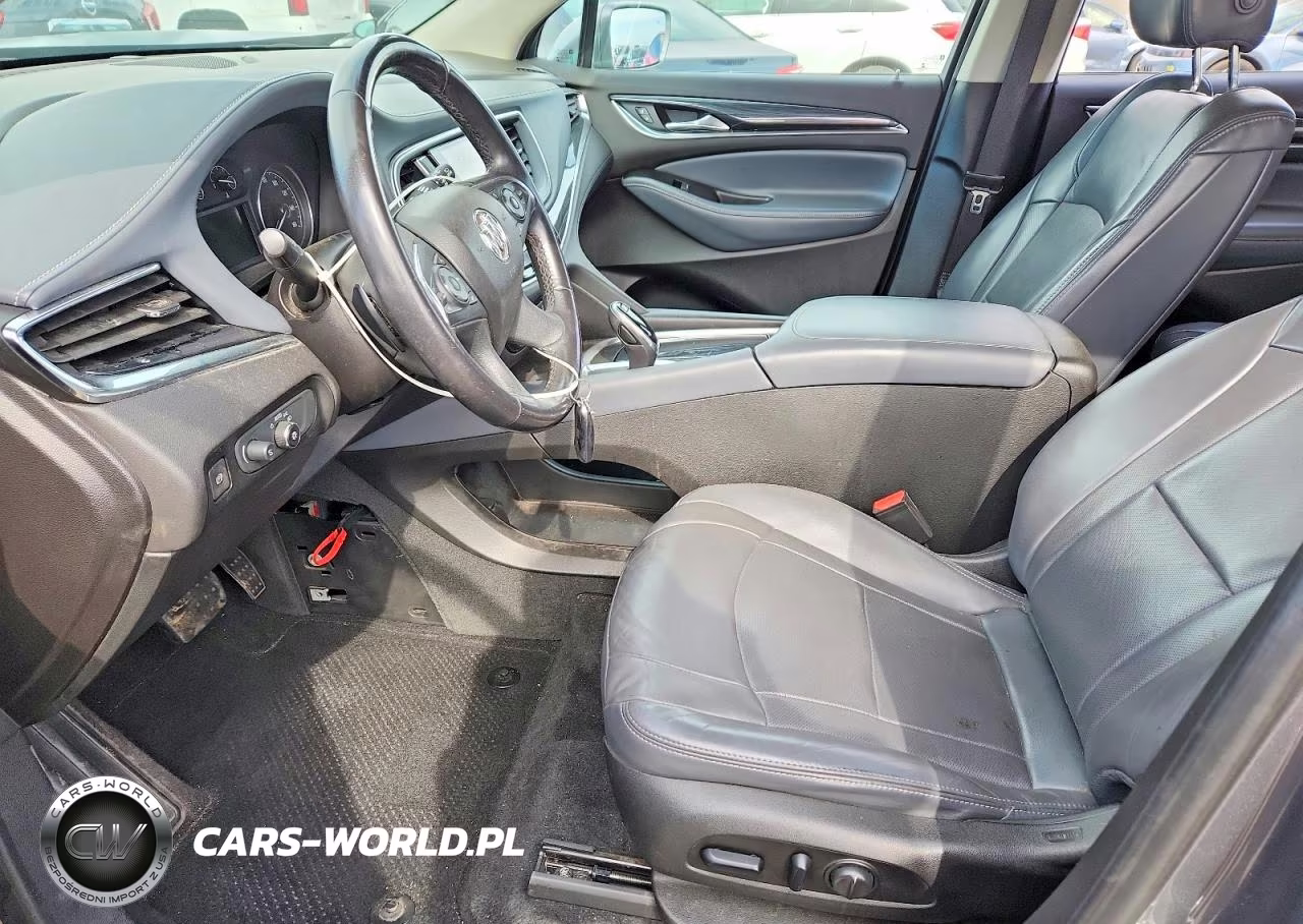 2018 Buick Enclave Essence VIN:5GAERBKW6JJ171941 - 7