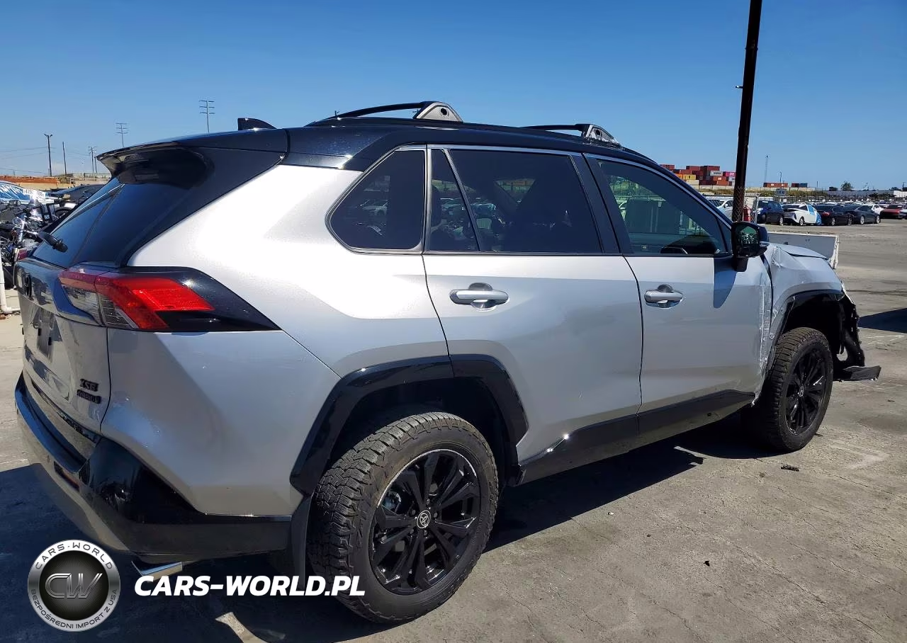 2024 Toyota Rav4 Xse VIN:JTME6RFV7RJ051319 - 3