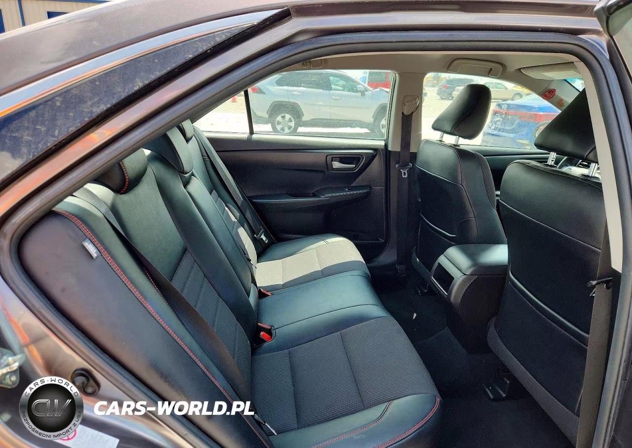 2016 Toyota Camry Se VIN:4T1BF1FK6GU184901 - 10