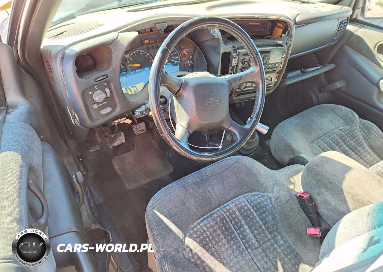 2001 Chevrolet S Truck S10 VIN:1GCCS195818221408 - 8