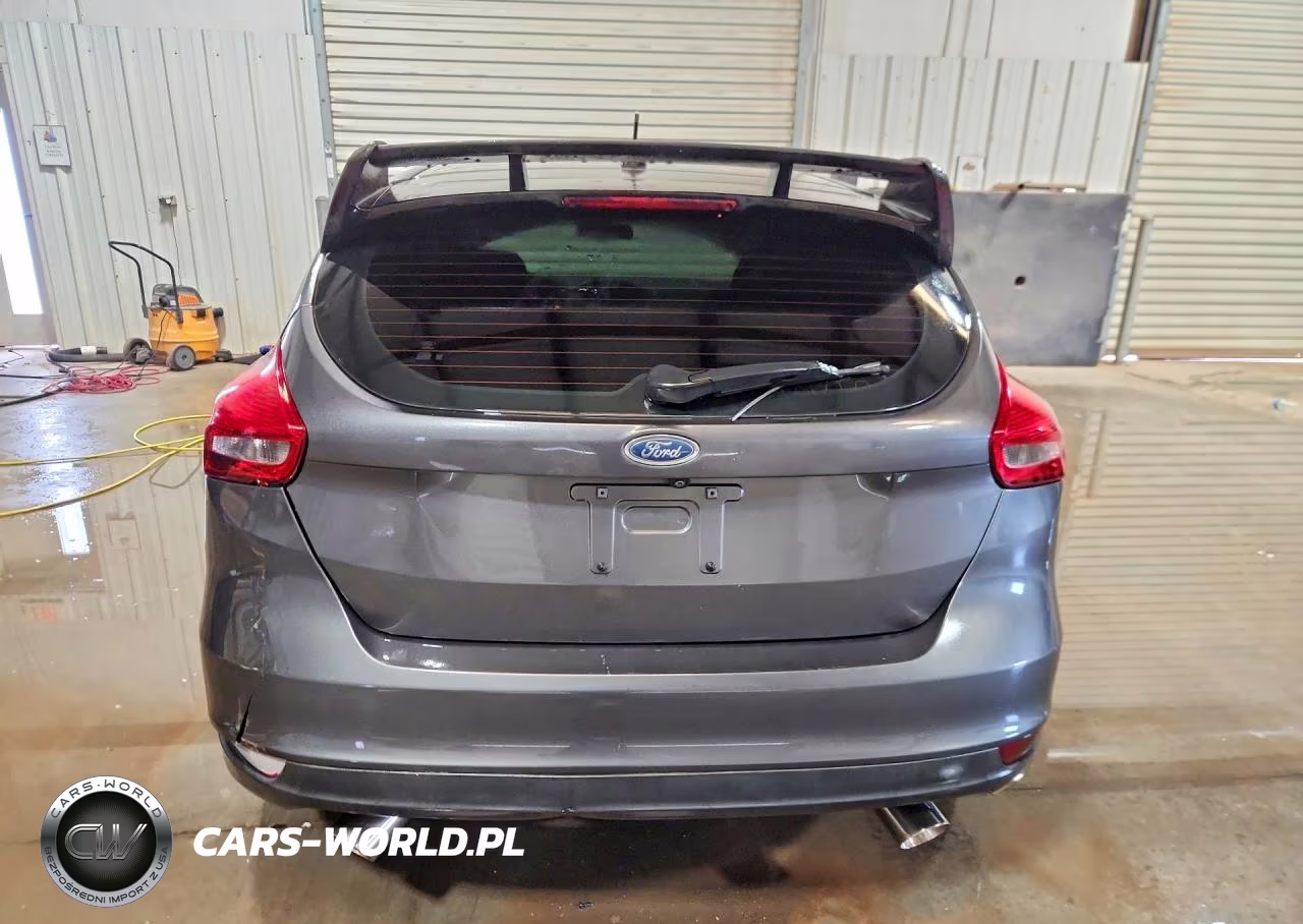 2017 Ford Focus Se VIN:1FADP3K26HL224659 - 6