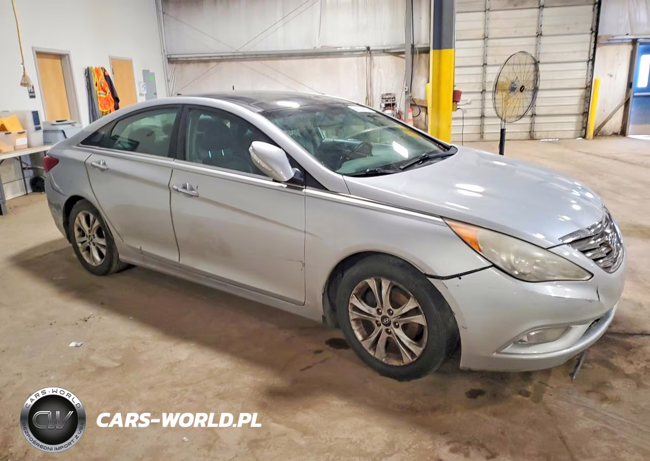 2013 Hyundai Sonata Limited VIN:5NPEC4AC4DH698456 - 4