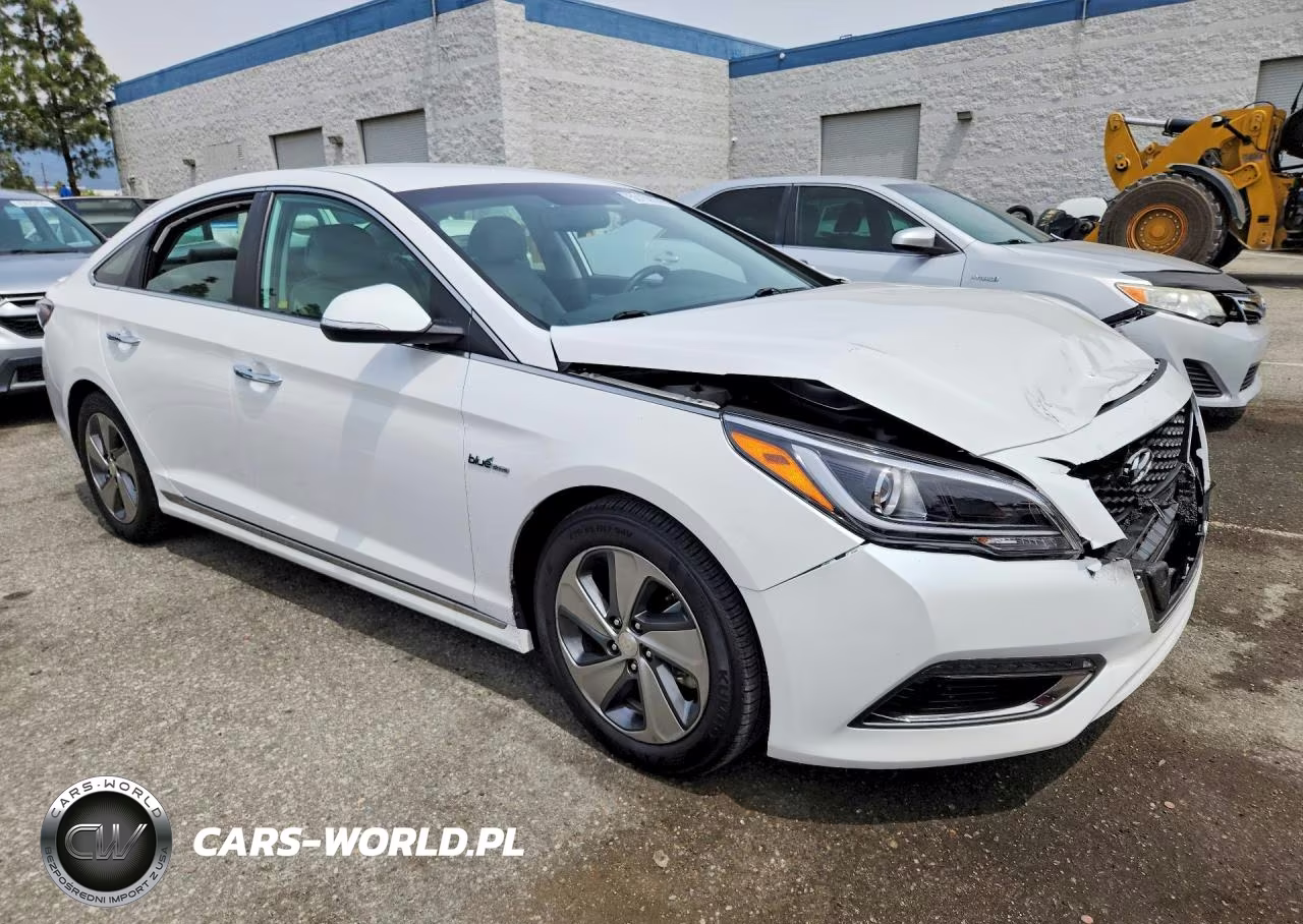 2017 Hyundai Sonata Hybrid Limited VIN:KMHE34L36HA071537 - 4