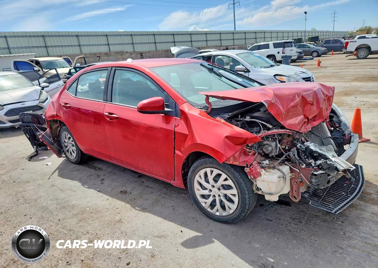 2019 Toyota Corolla Le VIN:5YFBURHEXKP905646 - 4