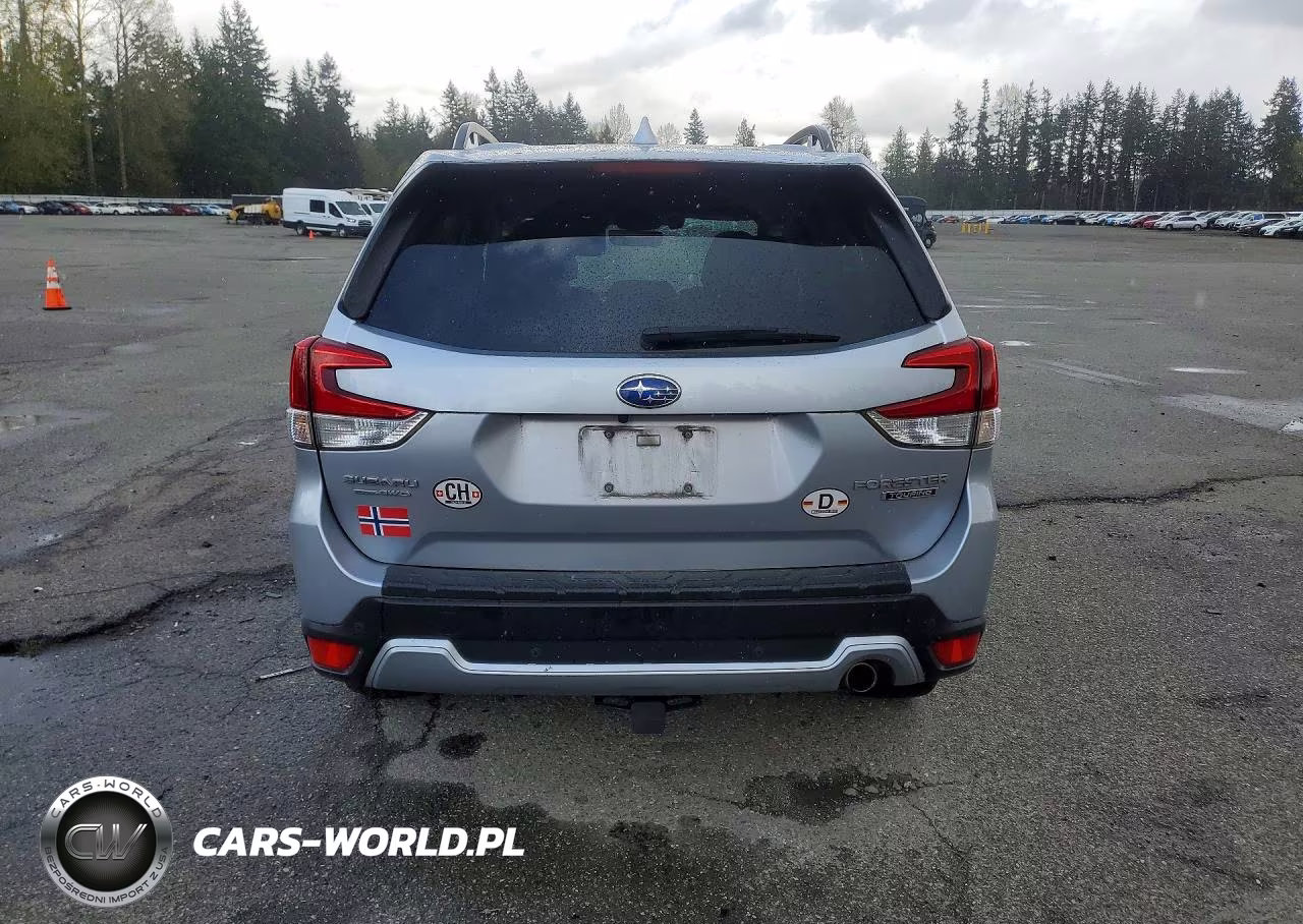 2021 Subaru Forester Touring VIN:JF2SKAXC3MH477975 - 6