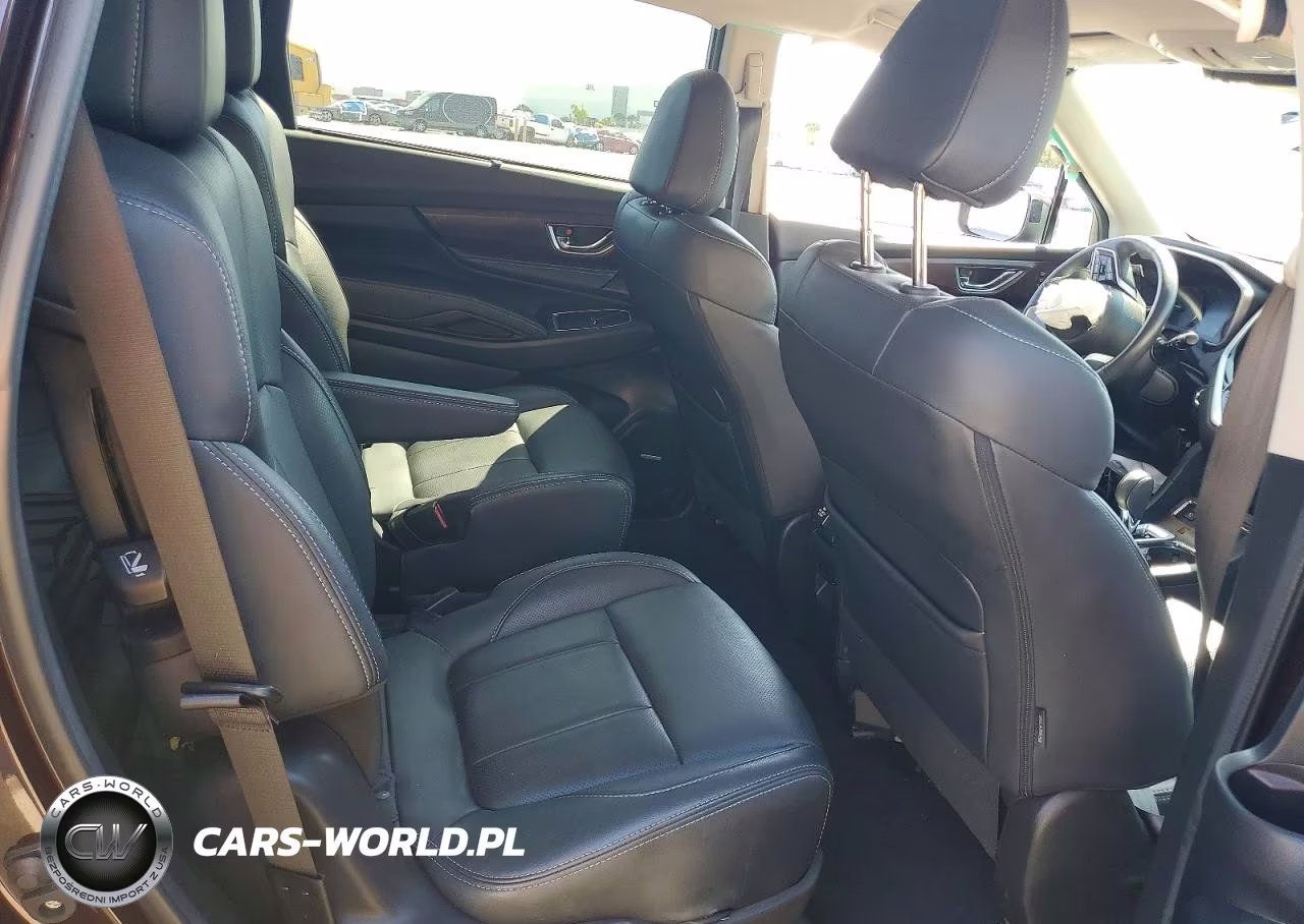2023 Subaru Ascent Touring VIN:4S4WMAWD1P3442742 - 11