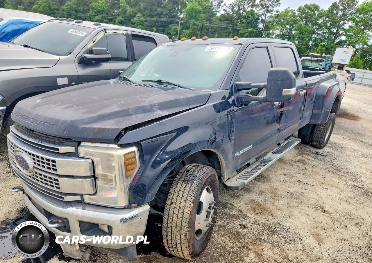 2019 Ford F350 Super Duty – zdjęcie 1 z 13
