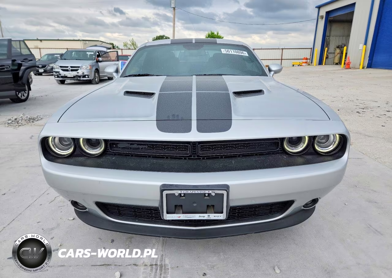 2023 Dodge Challenger Sxt VIN:2C3CDZAG3PH600300 - 5