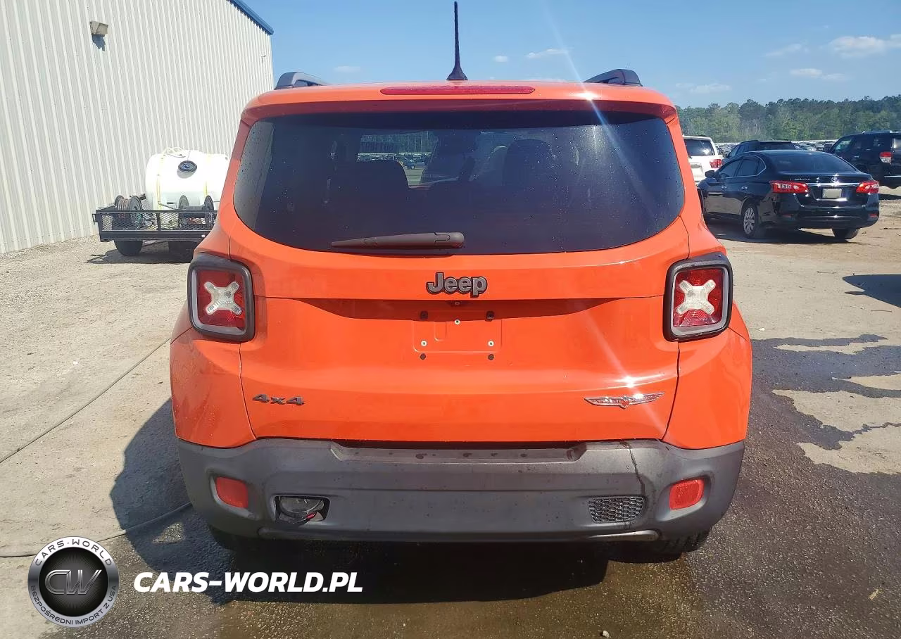 2015 Jeep Renegade Trailhawk VIN:ZACCJBCT2FPB22499 - 6